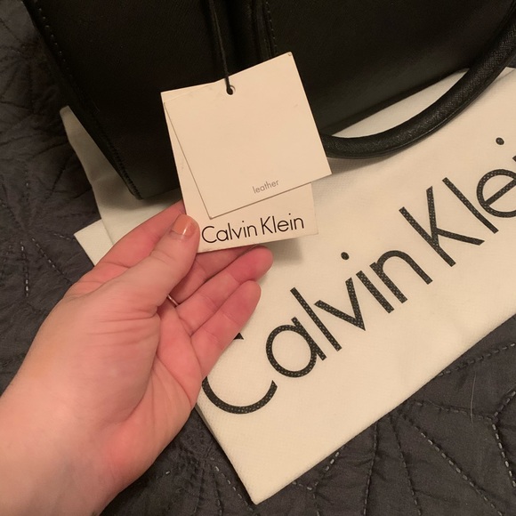 Calvin Klein Handbag - Picture 6 of 8